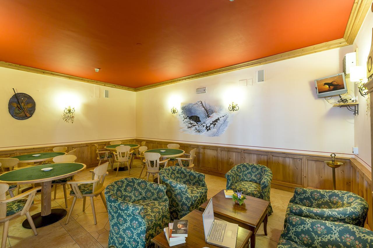 Hotel Trieste Roccaraso Exterior photo