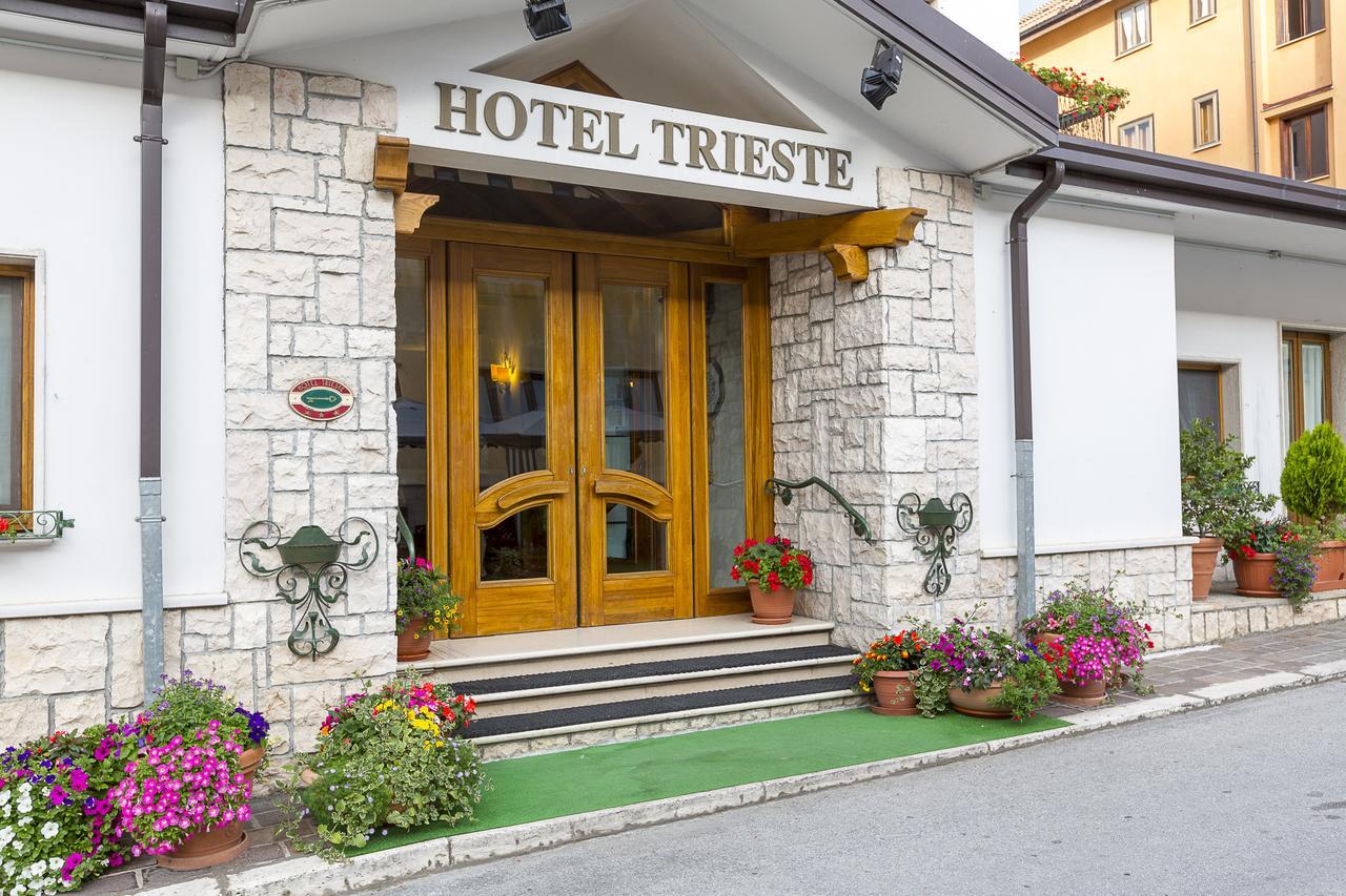 Hotel Trieste Roccaraso Exterior photo