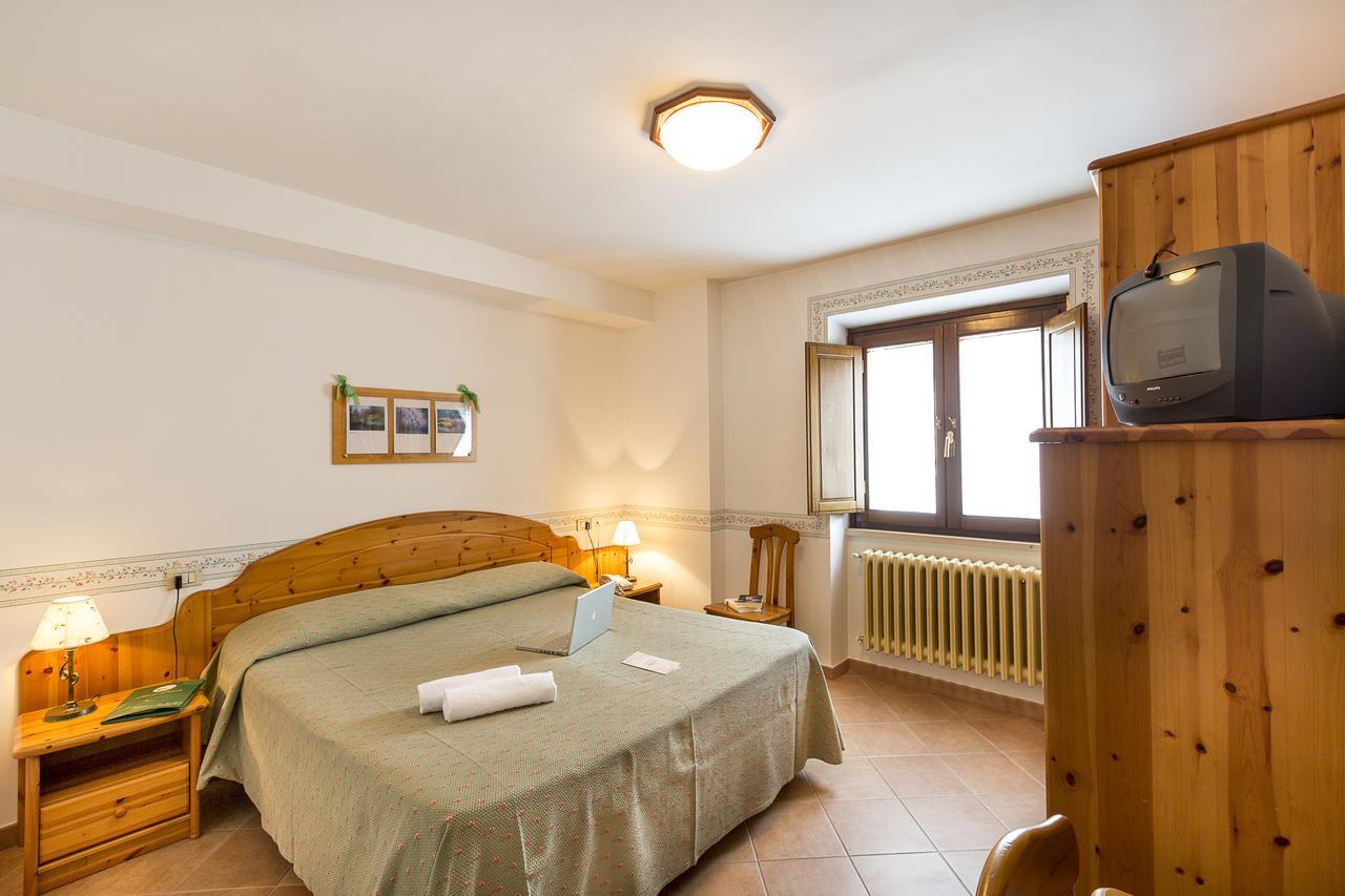 Hotel Trieste Roccaraso Exterior photo